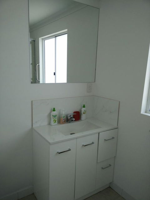 DIANELLA Budget Rooms Happy Place To Stay - Lennox Head Accommodation 11