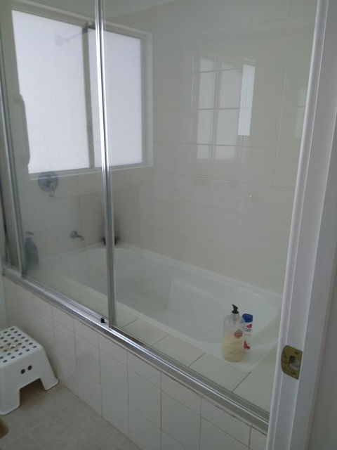 DIANELLA Budget Rooms Happy Place To Stay - Lennox Head Accommodation 37