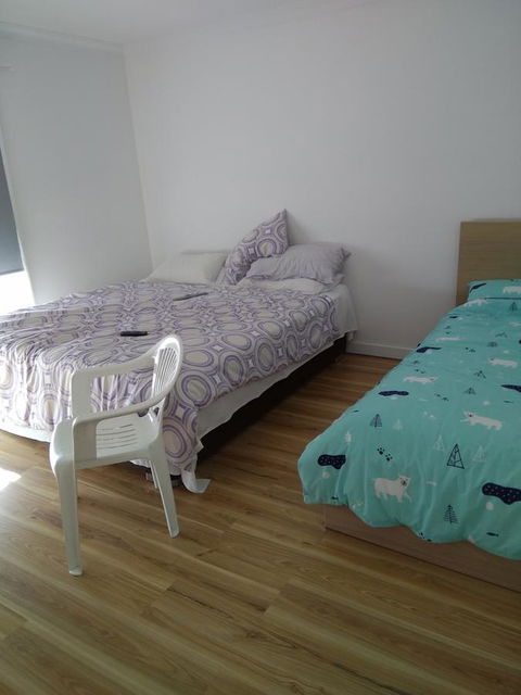DIANELLA Budget Rooms Happy Place To Stay - Lennox Head Accommodation 13