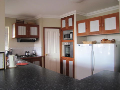 Ocean View Retreat - Lennox Head Accommodation 3