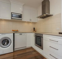 Attadale Excutive Villa - Lennox Head Accommodation
