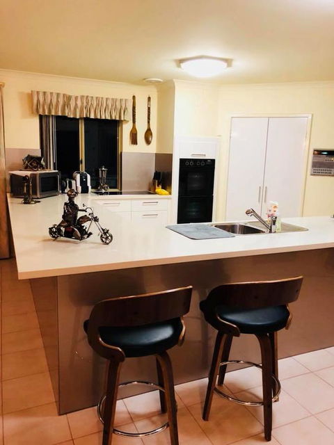 LA ANCHOR ON THE CANALS (MANDURAH) - Lennox Head Accommodation 6