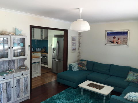 Aqua Shack Jurien Bay - Lennox Head Accommodation 6