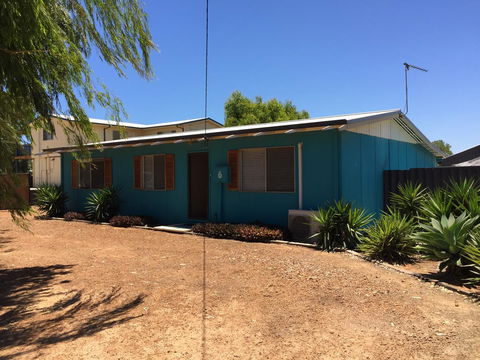 Aqua Shack Jurien Bay - Lennox Head Accommodation 2