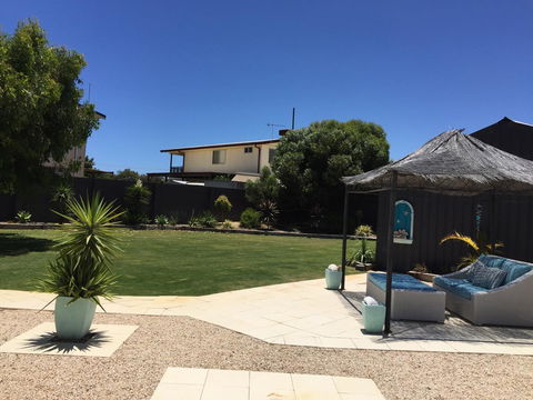 Aqua Shack Jurien Bay - Lennox Head Accommodation 3