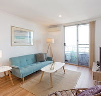 Ocean Breeze Apartment - Lennox Head Accommodation