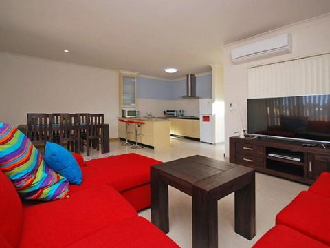 Seas The Day - Jurien Bay - Lennox Head Accommodation 25