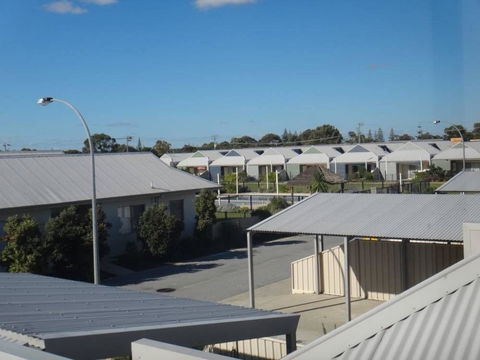 Seas The Day - Jurien Bay - Lennox Head Accommodation 28