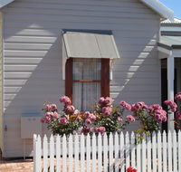 Bluebird Cottage - Lennox Head Accommodation