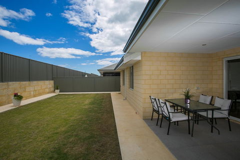 Indian Ocean Retreat - Lennox Head Accommodation 24