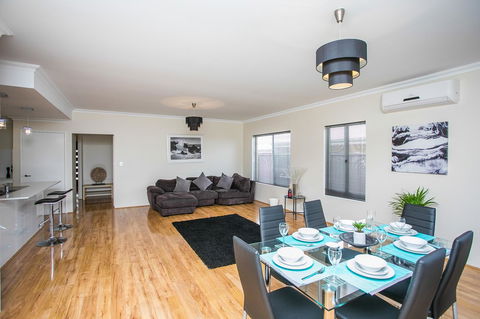 Indian Ocean Retreat - Lennox Head Accommodation 22