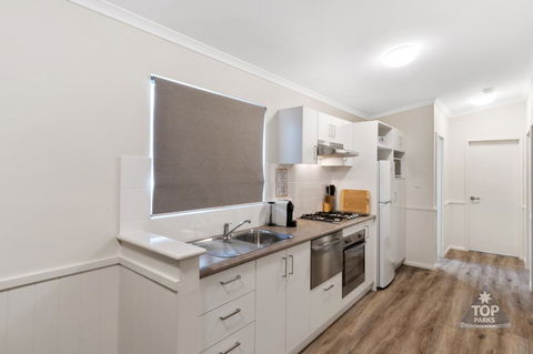 Jurien Bay Tourist Park - Lennox Head Accommodation 4