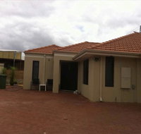 House close to airport - Lennox Head Accommodation