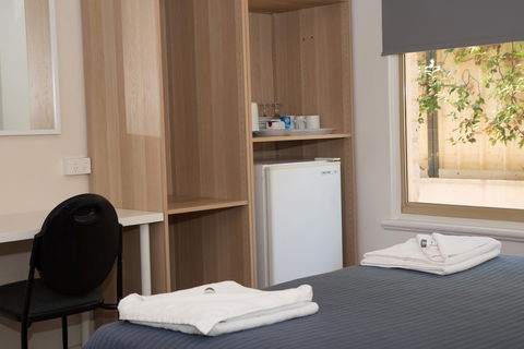Jurien Bay Hotel Motel - Lennox Head Accommodation 2