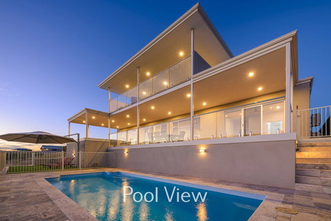 32 Corella Court - Lennox Head Accommodation 0