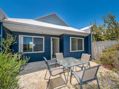 Seafront Unit 60 - Lennox Head Accommodation 8