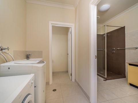 Seafront Unit 60 - Lennox Head Accommodation 4