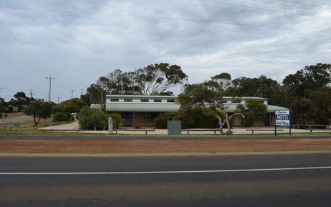 Hopetoun Motel & Chalet Village - Lennox Head Accommodation 18