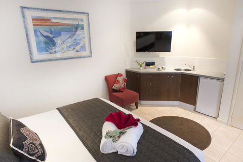 Gecko Lodge Kalbarri - Lennox Head Accommodation 9