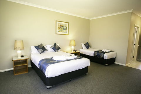 Esplanade Hotel Busselton - Lennox Head Accommodation 3