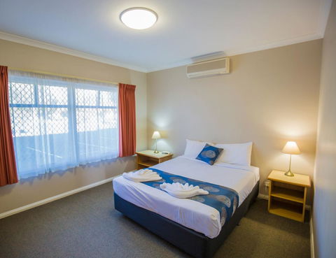 Esplanade Hotel Busselton - Lennox Head Accommodation 9