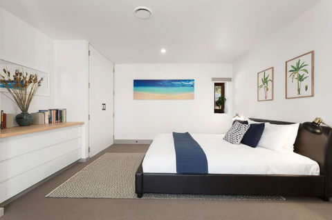 Tamar Solar Home - Lennox Head Accommodation 23