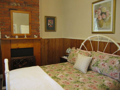 Arendon Cottage - Lennox Head Accommodation 1