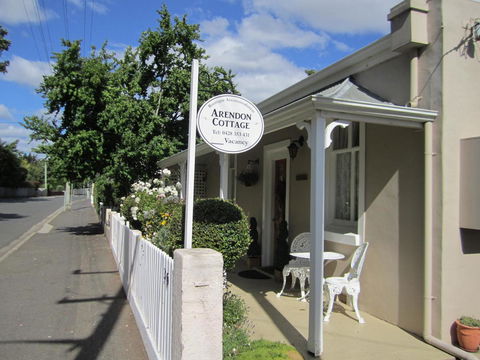 Arendon Cottage - Lennox Head Accommodation 2