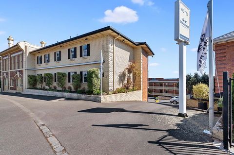 Coach House Launceston - Lennox Head Accommodation 0