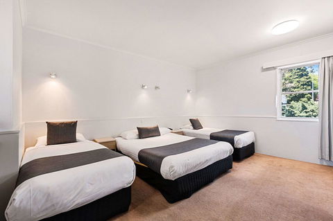 Coach House Launceston - Lennox Head Accommodation 14