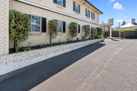 Coach House Launceston - Lennox Head Accommodation 2