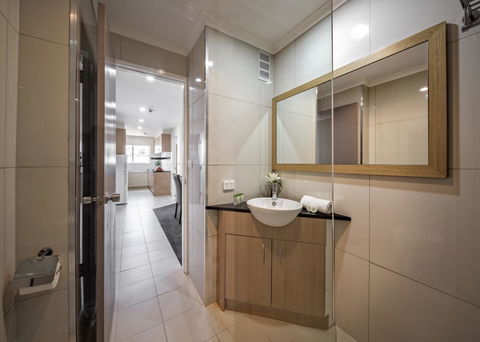 Best Western Hobart - Lennox Head Accommodation 1