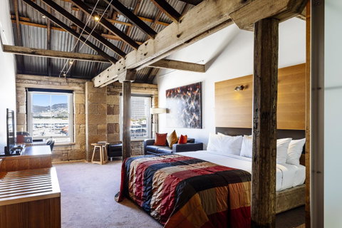 The Henry Jones Art Hotel - Lennox Head Accommodation 3