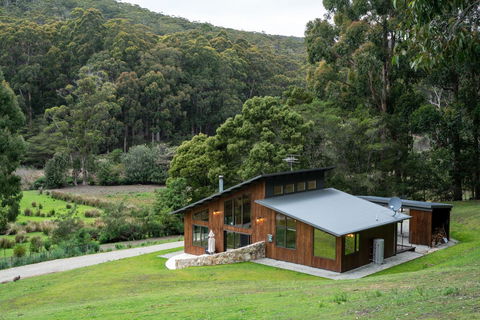 Adventure Bay Retreat Bruny Island - Lennox Head Accommodation 23