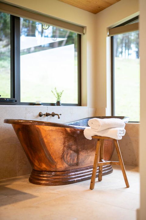 Adventure Bay Retreat Bruny Island - Lennox Head Accommodation 11