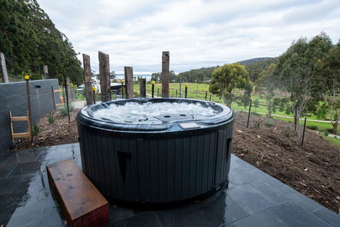 Adventure Bay Retreat Bruny Island - Lennox Head Accommodation 27