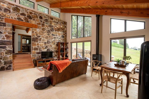 Adventure Bay Retreat Bruny Island - Lennox Head Accommodation 8