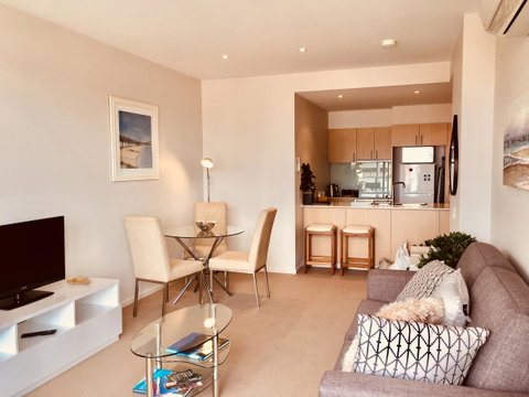 Hobart Inner City Apartment - Lennox Head Accommodation 1