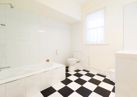 Graham Apartments - Lennox Head Accommodation 22
