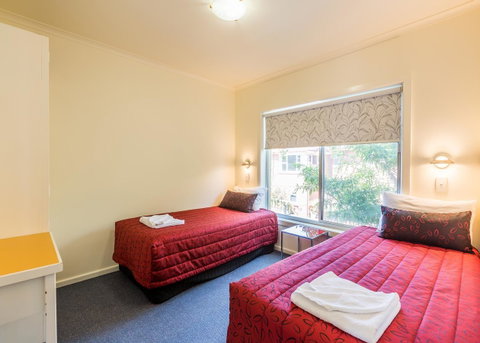 Graham Apartments - Lennox Head Accommodation 17