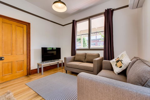 Rosehaven Cottage - Lennox Head Accommodation 10