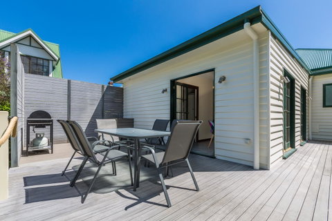 Rosehaven Cottage - Lennox Head Accommodation 13