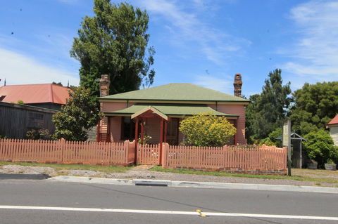 Kerrellie Cottages 2, 4 & 8 Reid Street - Lennox Head Accommodation 2