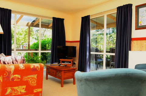 The Crays Accommodation - Lennox Head Accommodation 9