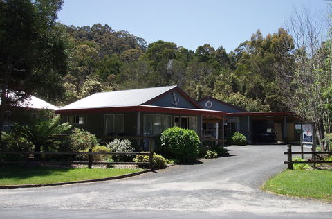 The Crays Accommodation - Lennox Head Accommodation 0
