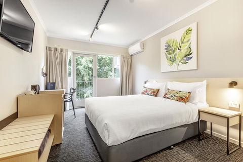Nightcap At Findon Hotel - Lennox Head Accommodation 0