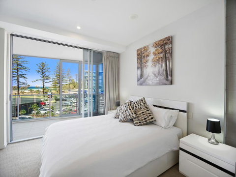 Nirvana By The Sea - Lennox Head Accommodation 2