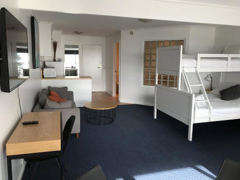 North Pier Hotel - Lennox Head Accommodation 2