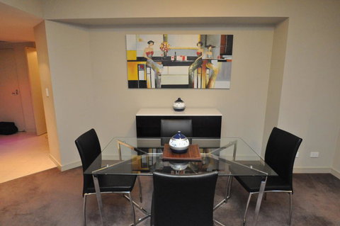 North Sydney Fully Self Contained Modern 2 Bed Apartment (2207BER) - Lennox Head Accommodation 3