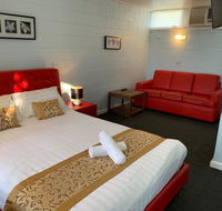 Nowa Nowa Hotel Motel - Lennox Head Accommodation